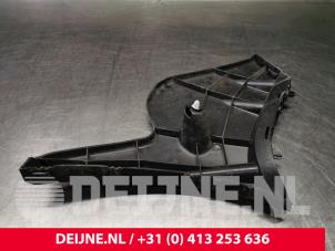 Volvo V60 Rear bumper bracket, left O26821 photo 2
