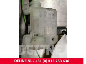 Volvo V60 Tankklep Vergrendelingsmotor O26828 foto 3