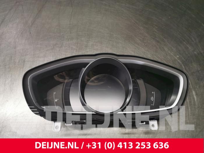 Volvo V40 Kilometerteller KM O27081