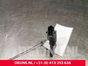 Volvo V40 Particulate filter sensor O27450 photo 2