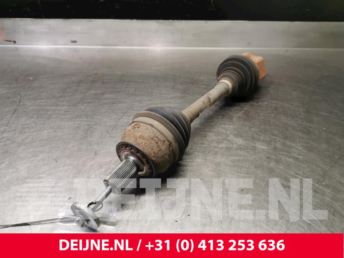 Volvo V70 Aandrijfas links-voor O27479