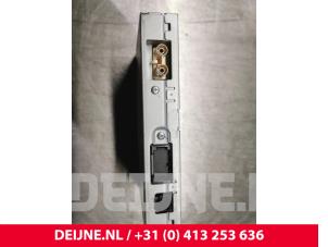 Volvo V40 Antenne Versterker O27628 foto 2