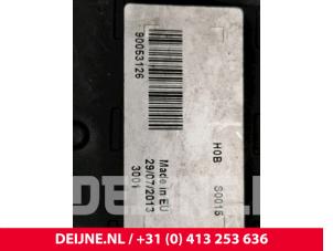 Volvo V60 Xenon-Starter O27747 foto 3
