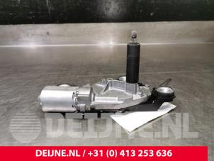 Volvo V60 Ruitenwissermotor achter O27775 foto 2