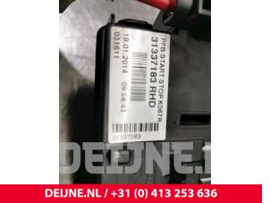 Volvo V60 Start/Stop computer O27795 foto 3
