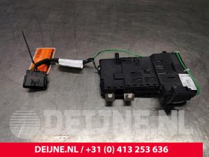 Volvo V60 Start/Stop computer O27802 foto 3