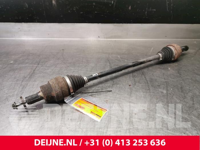 Volvo XC70 Aandrijfas rechts-achter O28189