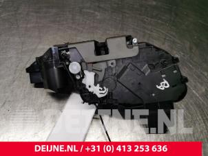 Volvo XC60 Rear door mechanism 4-door, right O28736 photo 2