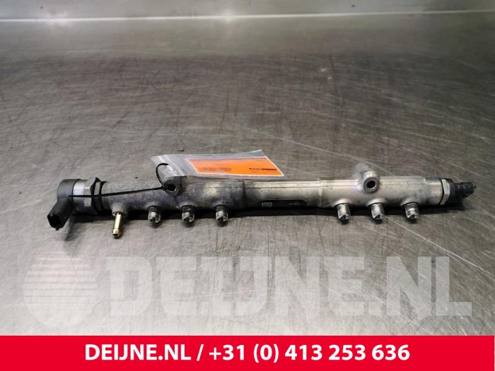 Volvo XC70 Einspritzdüse (Einspritzer) O28828