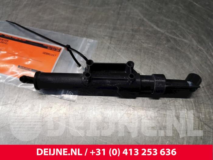 Volvo XC60 Headlight washer O28845