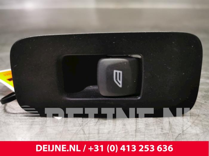 Volvo V40 Elektrisches Fenster Schalter O28865