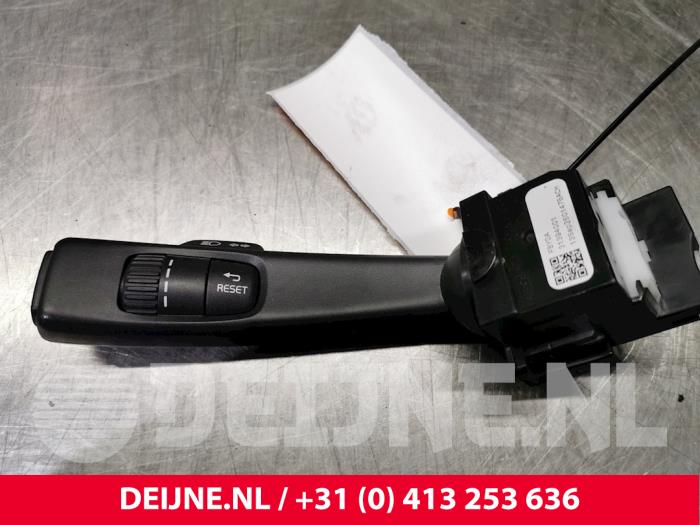 Volvo V40 Richtingaanwijzer Schakelaar O28886