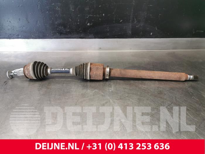Volvo V60 Front drive shaft, right O28911