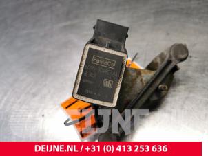 Volvo S80 Xenon hoogteregelaar O29556 foto 3