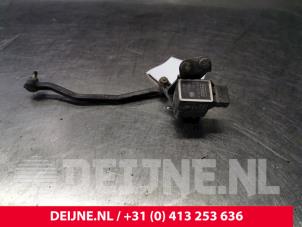 Volvo S80 Xenon hoogteregelaar O29568 foto 2