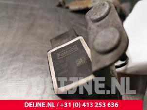 Volvo S80 Xenon hoogteregelaar O29569 foto 2