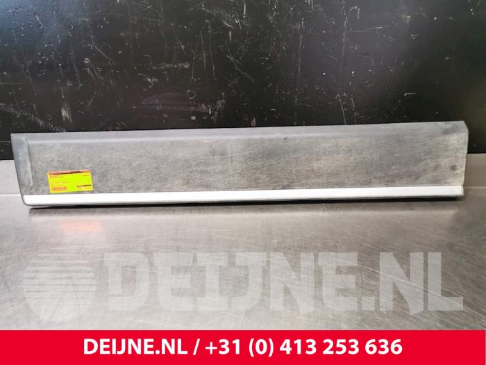 Volvo XC70 Türleiste O29649