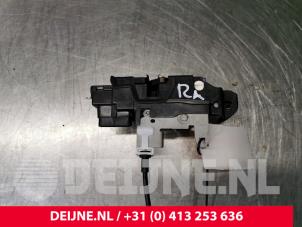Gebruikte Deurslot Mechaniek 4Deurs rechts-achter Volvo V90 II (PW) 2.0 D4 16V Prijs € 150,00 Margeregeling aangeboden door van Deijne Onderdelen Uden B.V.