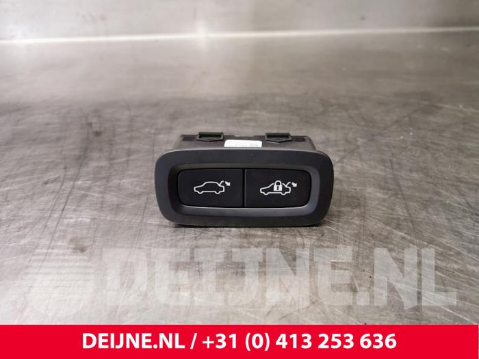 Volvo V90 Schalter Heckklappe O29716