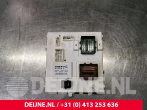 Gebruikte Central electronic module Volvo V90 II (PW) 2.0 D4 16V Prijs € 200,00 Margeregeling aangeboden door van Deijne Onderdelen Uden B.V.