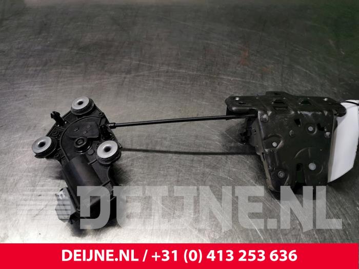 Volvo V90 Tailgate lock mechanism O29830