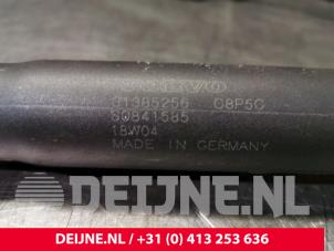 Volvo V90 Set Gasdempers Achterklep O29836 foto 3