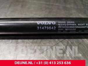 Volvo V90 Gasdemper Motorkap links O29838 foto 3