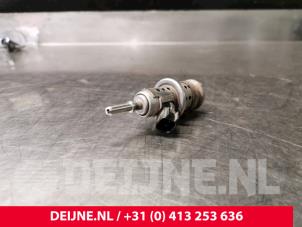 Gebruikte Adblue injector Volvo V90 Cross Country (PZ) 2.0 D4 16V AWD Prijs € 50,00 Margeregeling aangeboden door van Deijne Onderdelen Uden B.V.