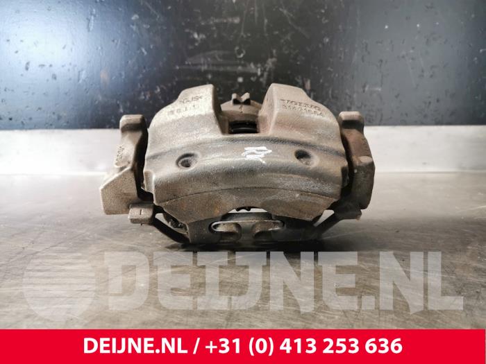 Volvo V90 Bremszange rechts vorne O29938