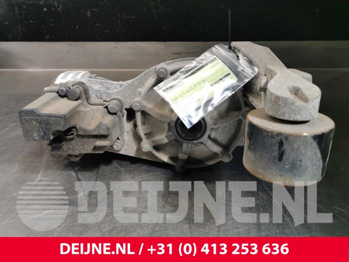 Gebruikte Cardanklok achter Volvo XC90 II 2.0 D5 16V AWD Prijs € 475,00 Margeregeling aangeboden door van Deijne Onderdelen Uden B.V.