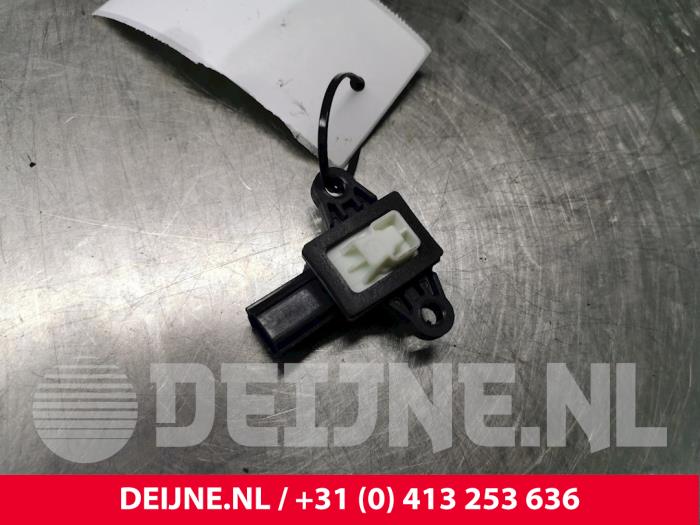 Volvo XC90 Airbag sensor O30324