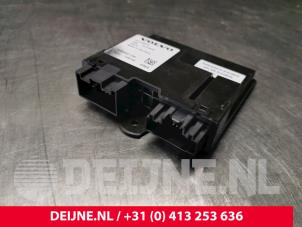 Volvo XC90 Module achterklep motor O30570 foto 2