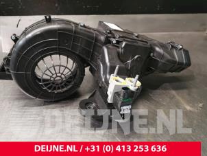 Volvo XC90 Heater housing O30581 photo 2