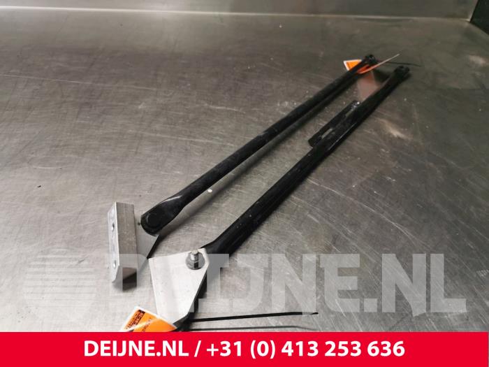 Volvo XC90 Stütze (sonstige) O30591