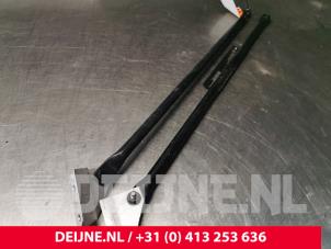 Gebruikte Steun (diversen) Volvo XC90 II 2.0 D5 16V AWD Prijs € 45,00 Margeregeling aangeboden door van Deijne Onderdelen Uden B.V.