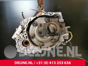 Gebruikte Automaatbak Volvo V60 I (FW/GW) 2.4 D6 20V Plug-in Hybrid AWD Prijs € 400,00 Margeregeling aangeboden door van Deijne Onderdelen Uden B.V.