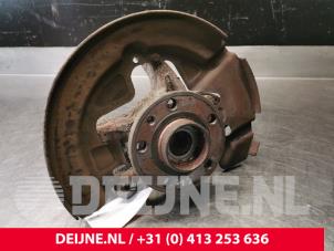 Volvo V70 Knuckle, front left O30662 photo 3