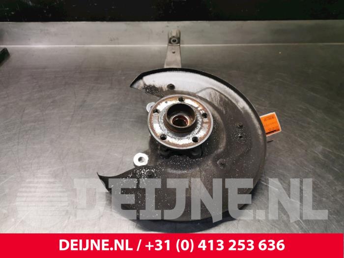 Volvo XC90 Achsschenkel links vorne O30735