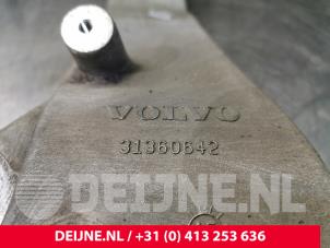 Volvo XC90 Achsschenkel links vorne O30735 foto 3