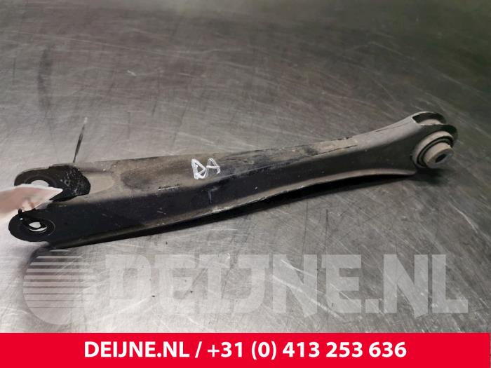 Volvo XC90 Draagarm onder rechts-achter O30743