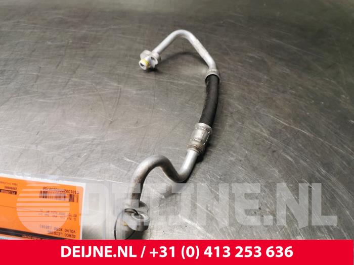 Volvo XC90 Air conditioning line O30750
