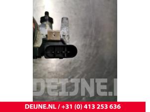 Volvo XC90 Scheibenwischermotor vorne O30764 foto 3
