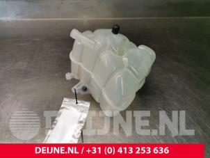 Volvo XC90 Expansievat O30820 foto 2
