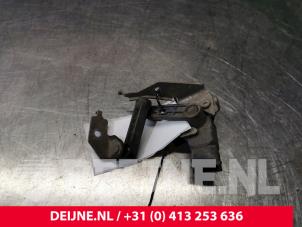 Volvo XC90 Xenon hoogteregelaar O30830 foto 2