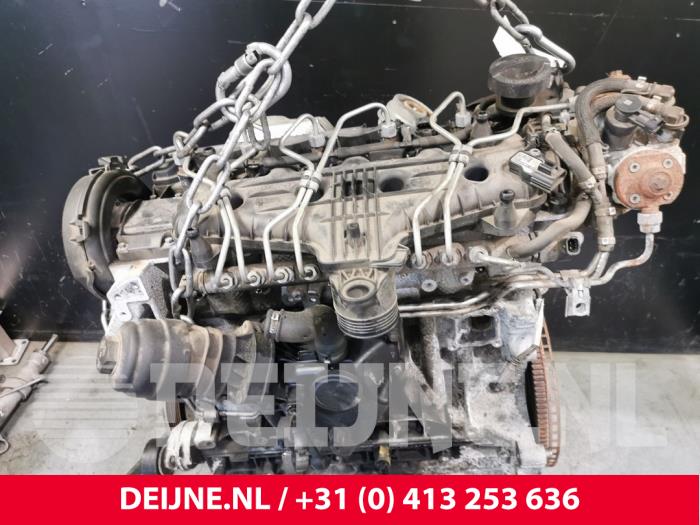 Motor van een Volvo XC60 I (DZ) 2.4 D3/D4 20V AWD 2012
