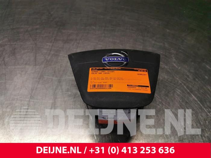 Volvo V60 Left airbag (steering wheel) O31104
