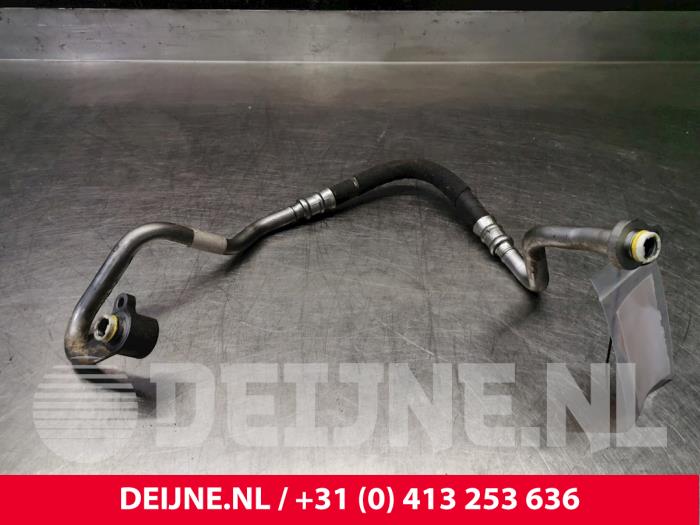 Volvo V60 Air conditioning line O31109