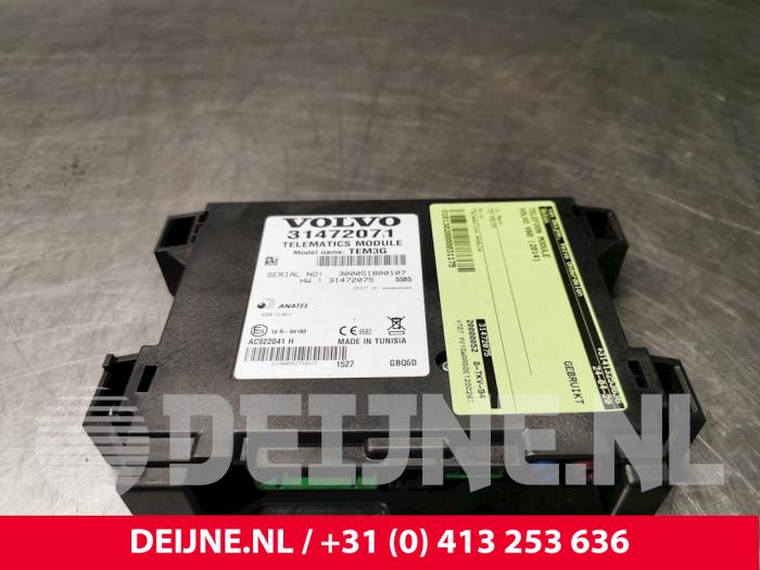 Gebruikte Module Telefoon Volvo V60 I (FW/GW) 2.4 D6 20V Plug-in Hybrid AWD Prijs € 450,00 Margeregeling aangeboden door van Deijne Onderdelen Uden B.V.