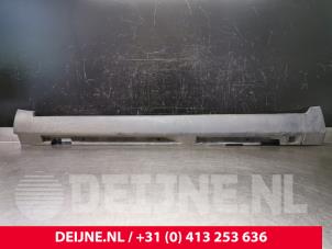 Volvo V50 Zijskirt links O31459 foto 3