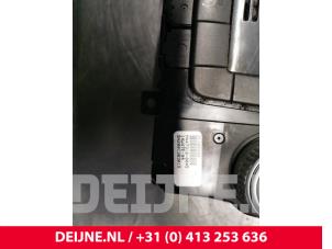 Volvo V70 Kachel Bedieningspaneel O31613 foto 2